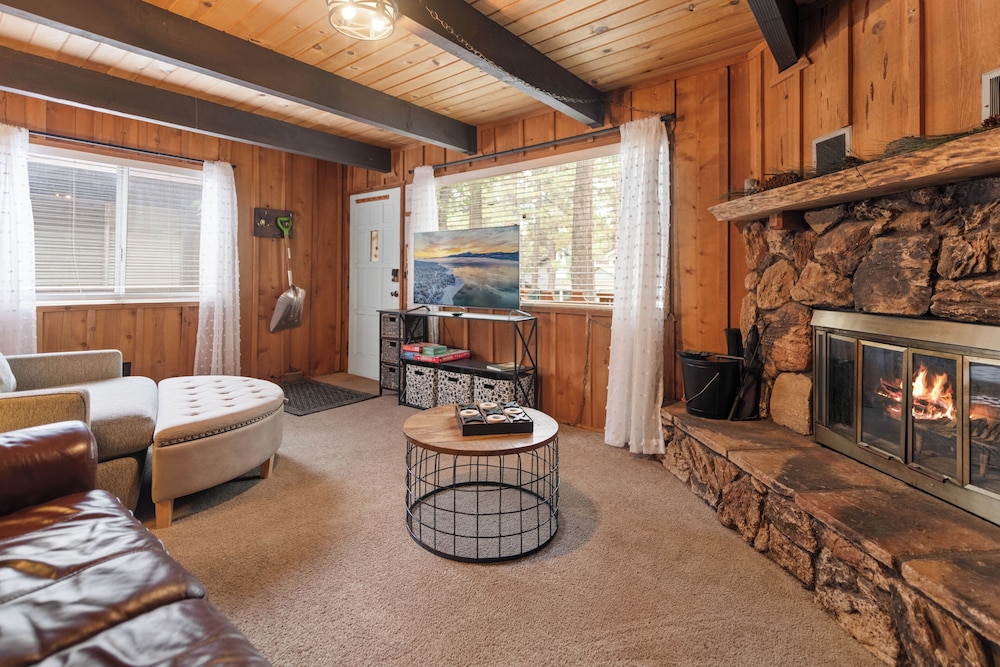 Green Leaf Lodge