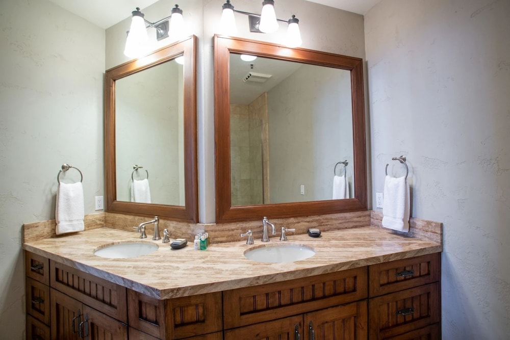 Stag Lodge at Deer Valley Resort - Four Bedroom Residence with Spa #33 4 Condo