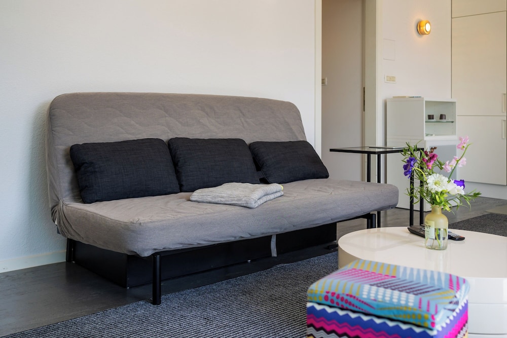 Silver Apartment With Hot Tub And Balcony view 5