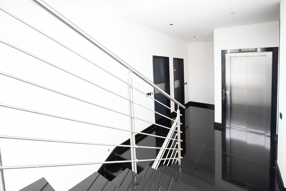 Tema Suites