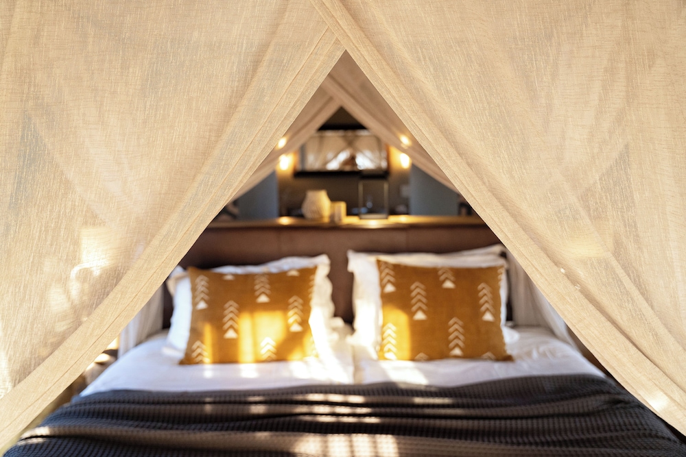 Sandfontein Lodge & Nature Reserve