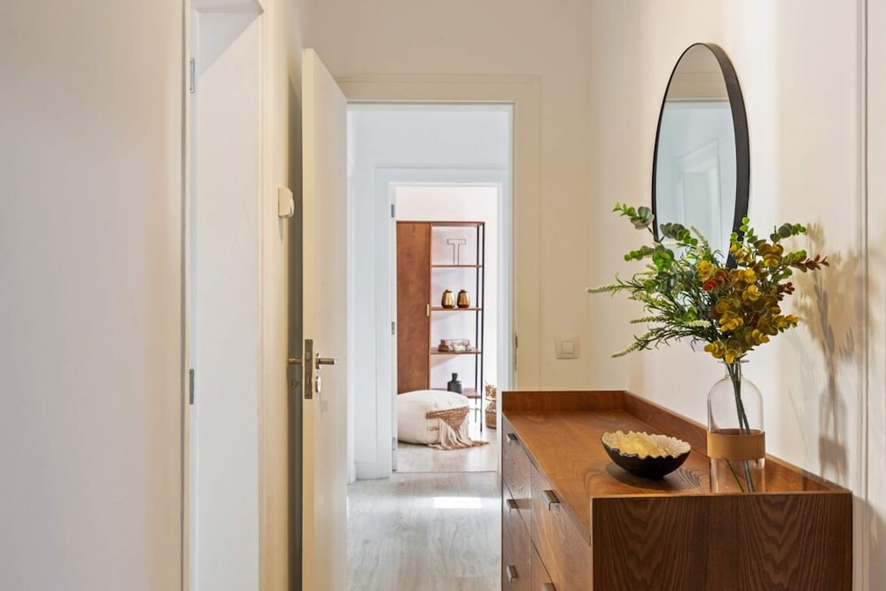 Stunning 2 Bedroom Apartment Near Belém view 2