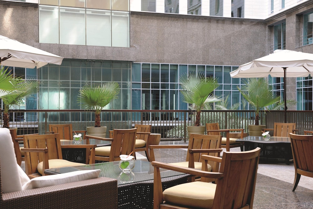 The Ritz-Carlton, Dubai International Financial Centre - Image 3