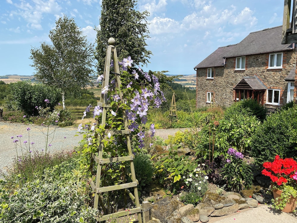 Heron Cottage