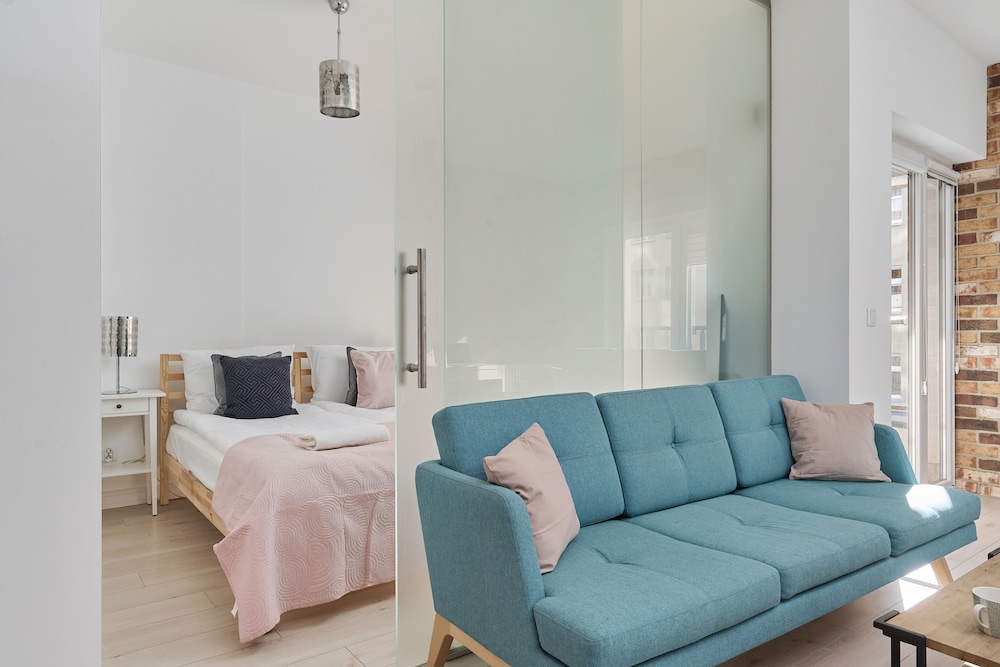 Apartments Nowa Papiernia by Renters view 2