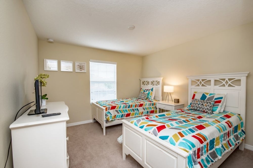 Townhome in Champions Gate Resort 2827 - Image 3