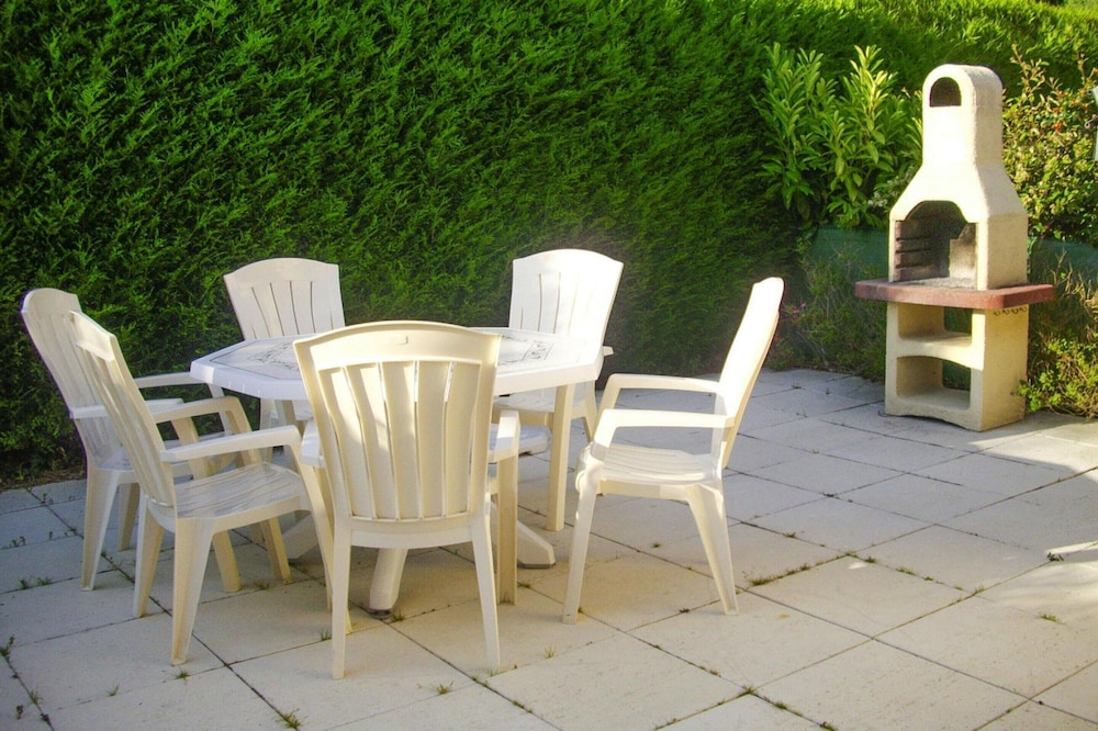 Holiday Home With Shared Pool, Erquy-formerly TUI Ferienhaus