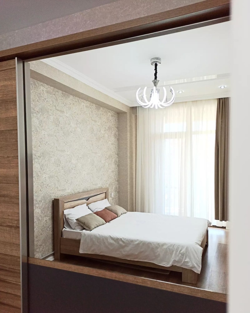 Prestigious apartment near the metro
