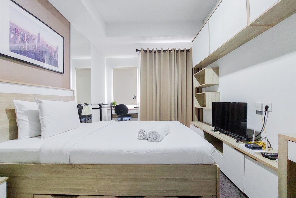 Good Deal and Comfy Studio Apartment at Springwood Residence