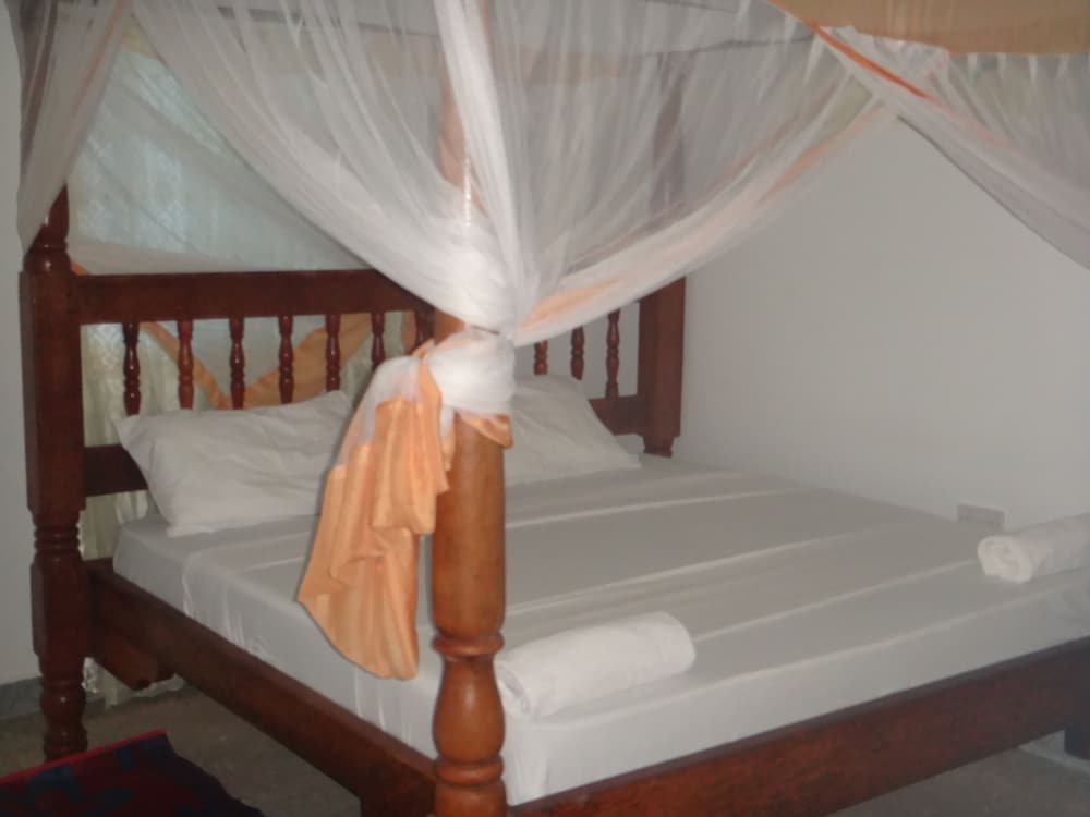 Nungwi Jambo Beach Bungalow view 3