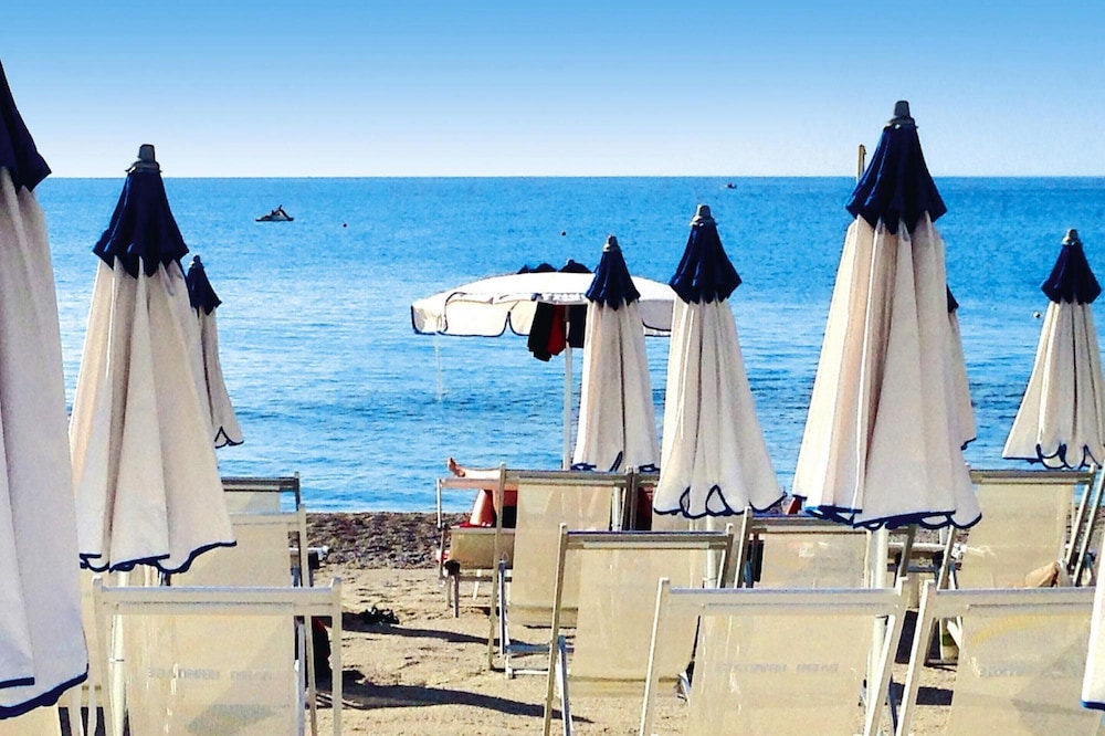 Apartment in Pietra Ligure photo 5
