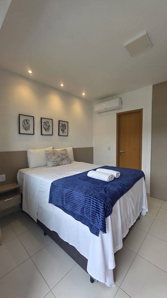 Makia Beach Muro Alto 220B by La Playa