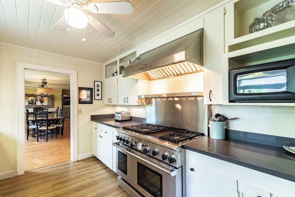 Lachicotte Vacation Rentals