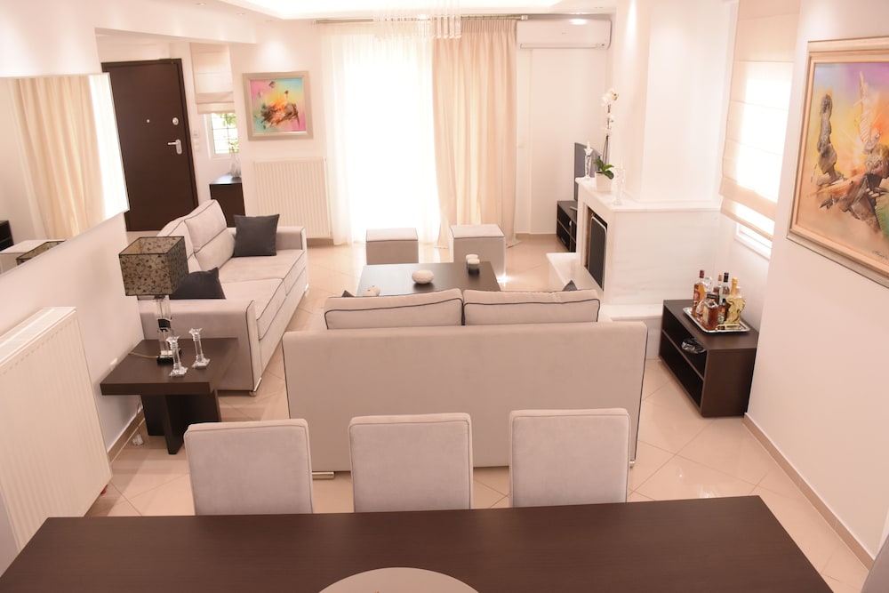 Keratea Luxury Villa - Athens Airport