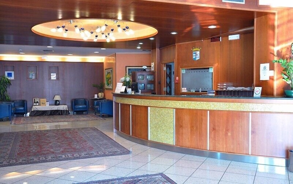 Point Hotel Conselve photo 4