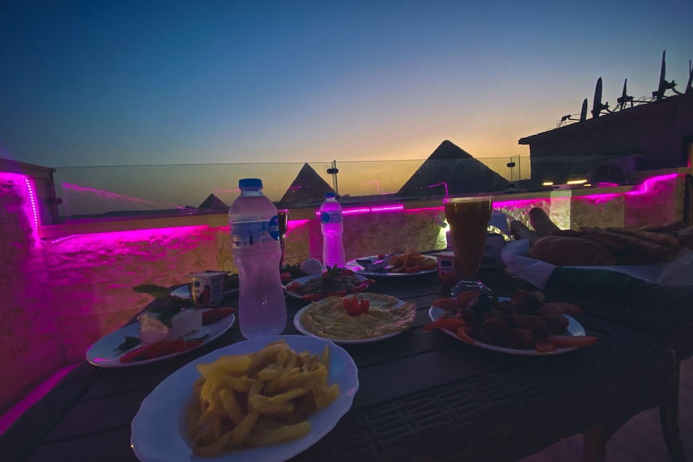 Giza Pyramids Inn