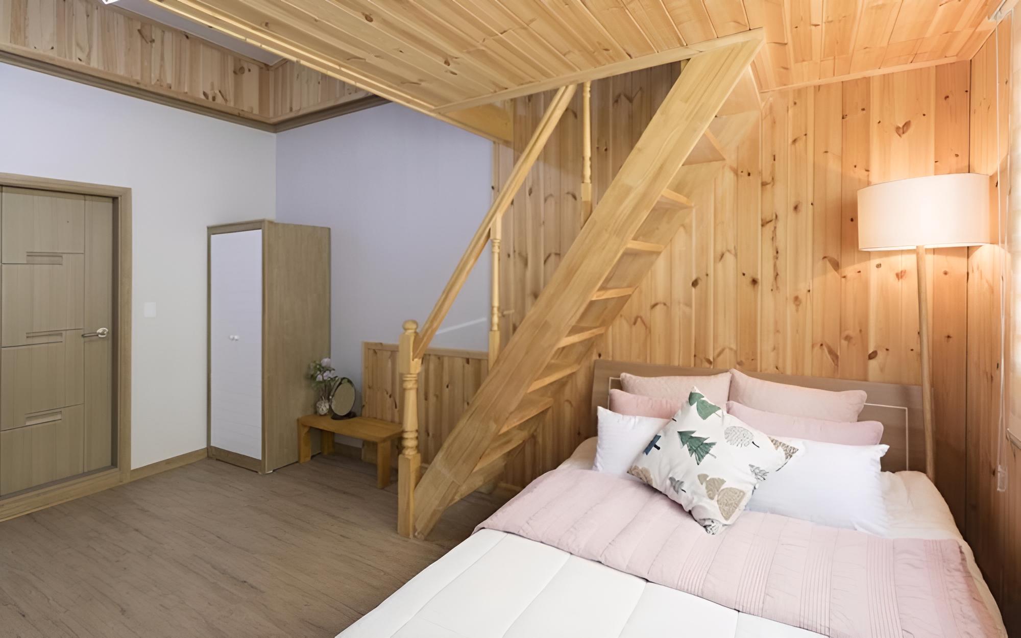Gyeongju Feel House Pension