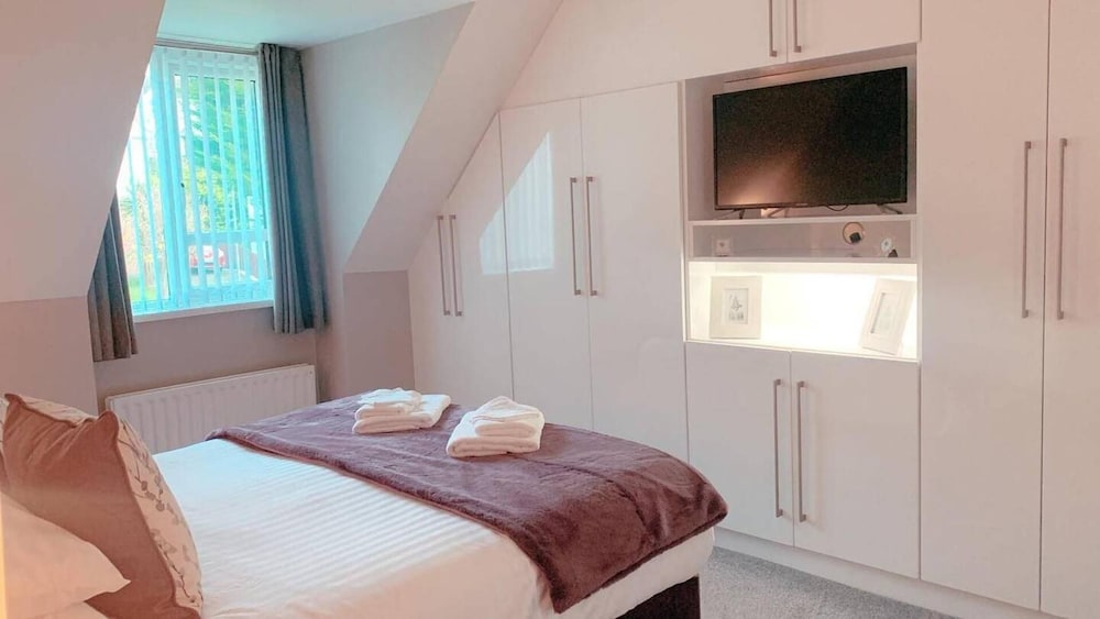 Warrenpoint Countryside -3bedroom-private Garden