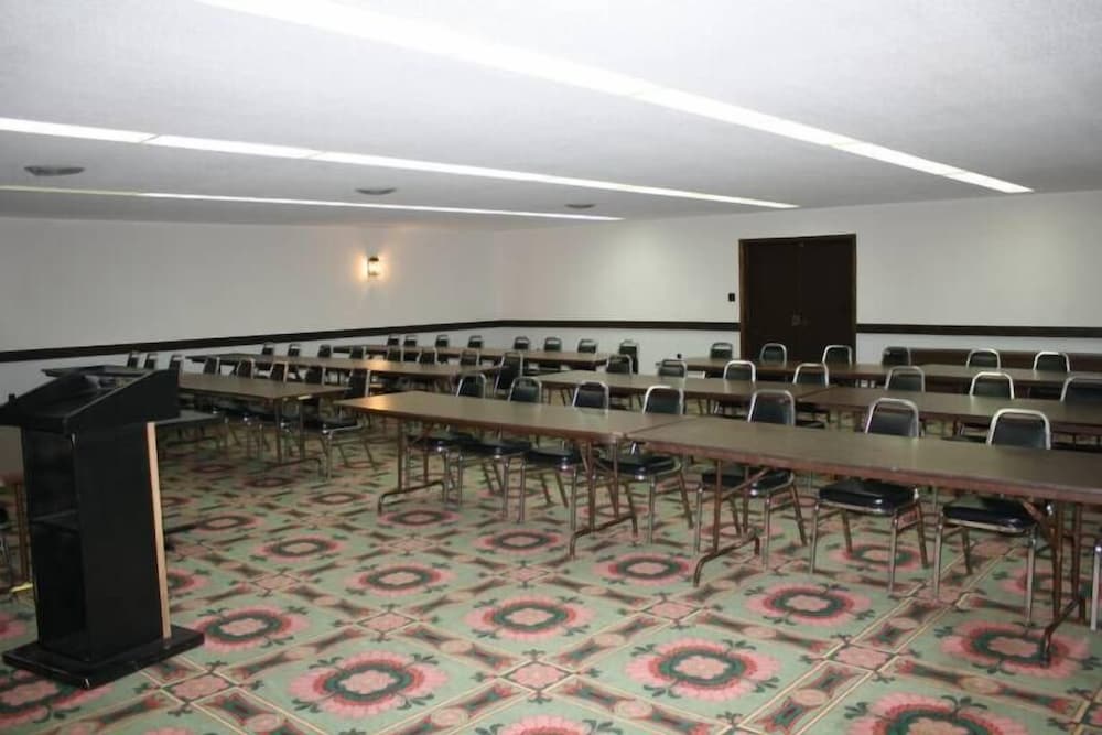 meeting & event spaces