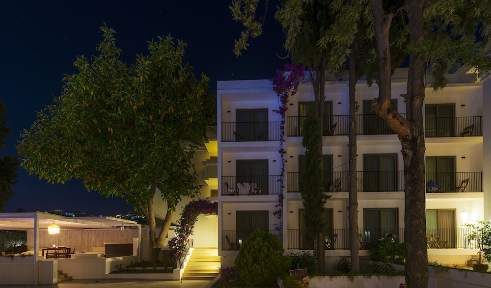 Liv Otel By Bellazure - Image 6