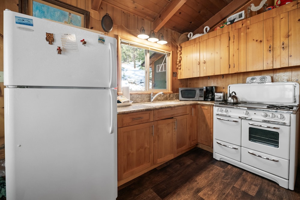 Owl Cabin