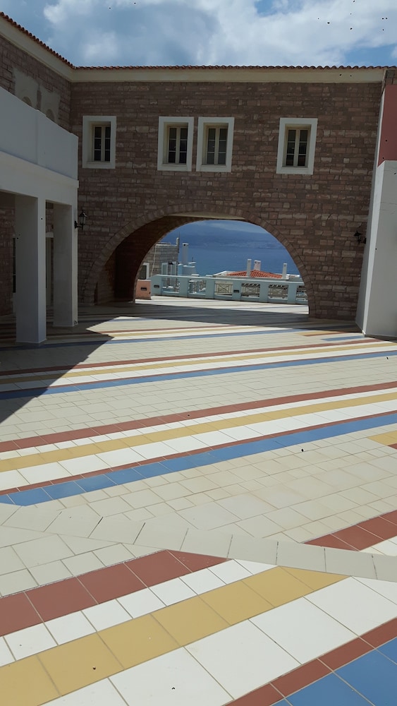Dionysos Authentic Resort & Village