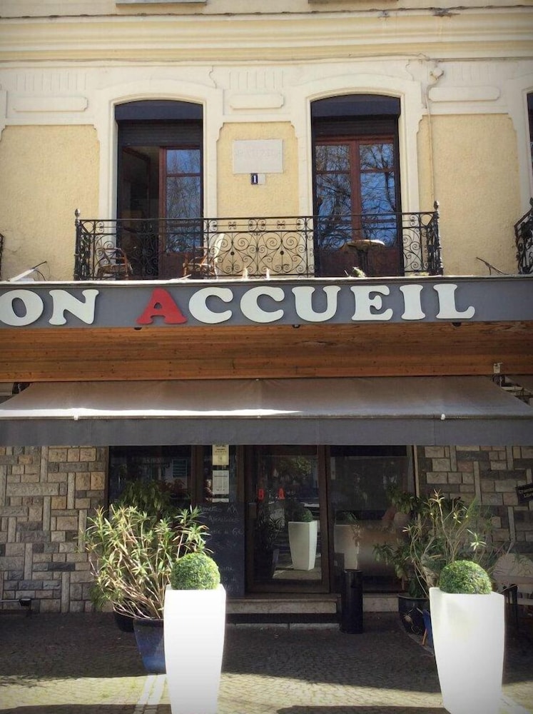 Bagneres-de-Luchon Vacations - Hotel Au Bon Accueil - Property Image 3