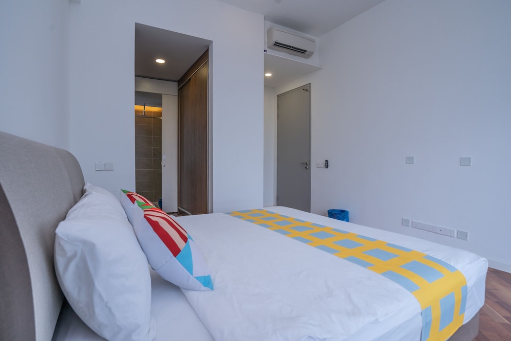 OYO Home 89725 Beautiful 3br Grand Medini photo 5