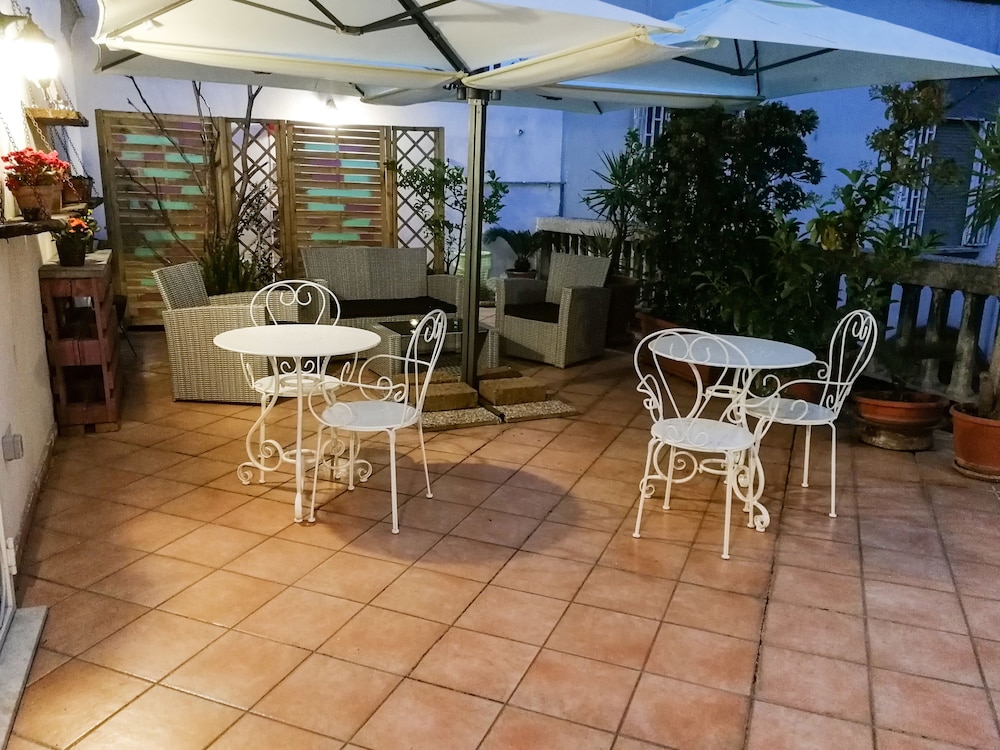 Palazzo della Loggia B&B