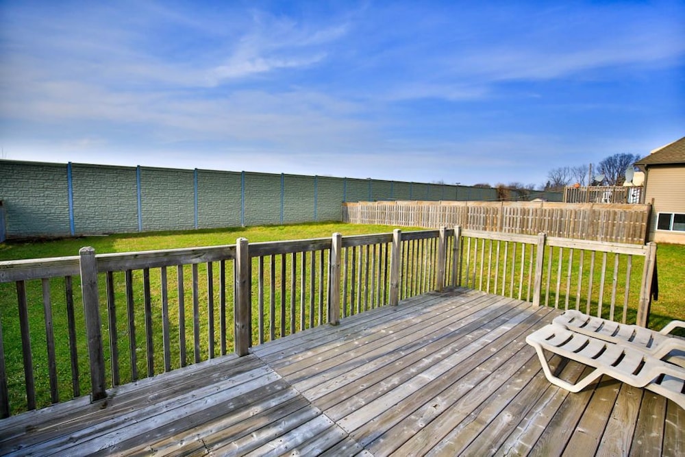 Fallsview Family Home