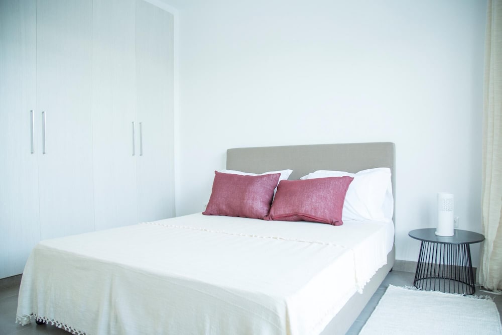 Bright apt w Breakfast 5mn From Carthage Sidibou view 3