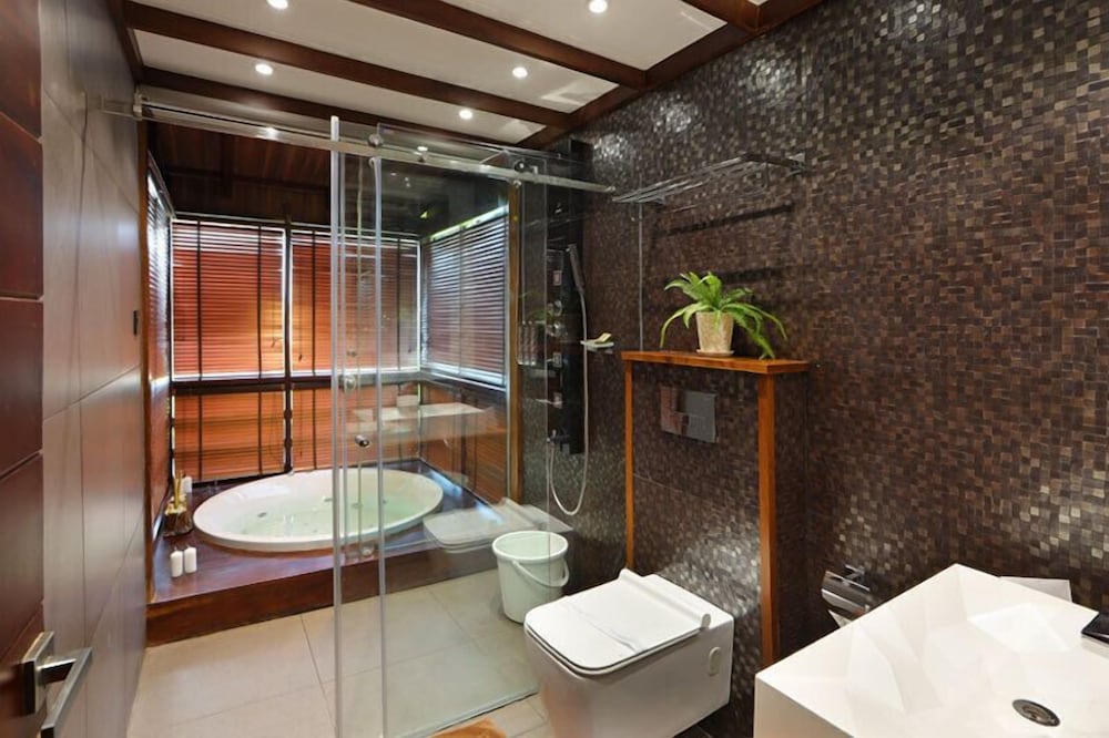 Maliekal Heritance Cherai