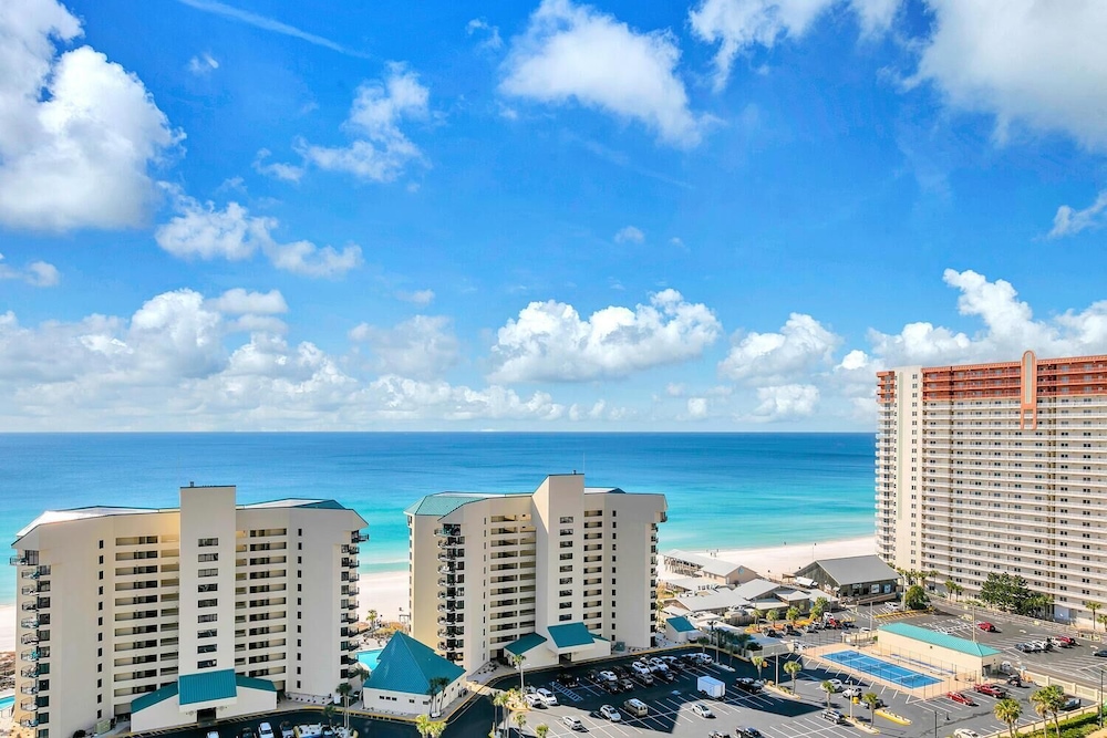 Laketown Wharf 1608- Turtle Tower