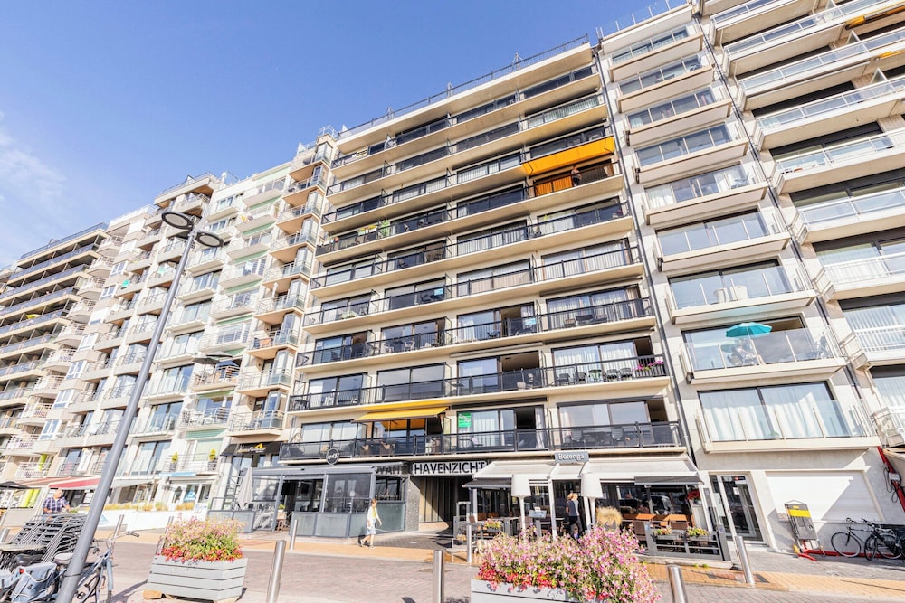 Apartment in Blankenberge Near Belgium Pier