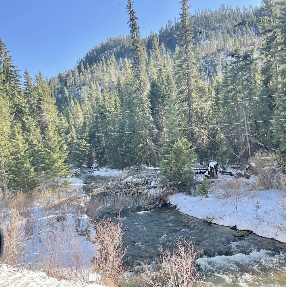 Days End Campground & RV Park