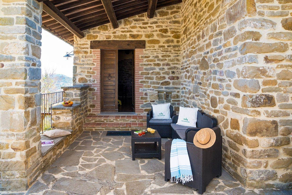 Ca Quattrocchi 10 3 by Marche Holiday Villas