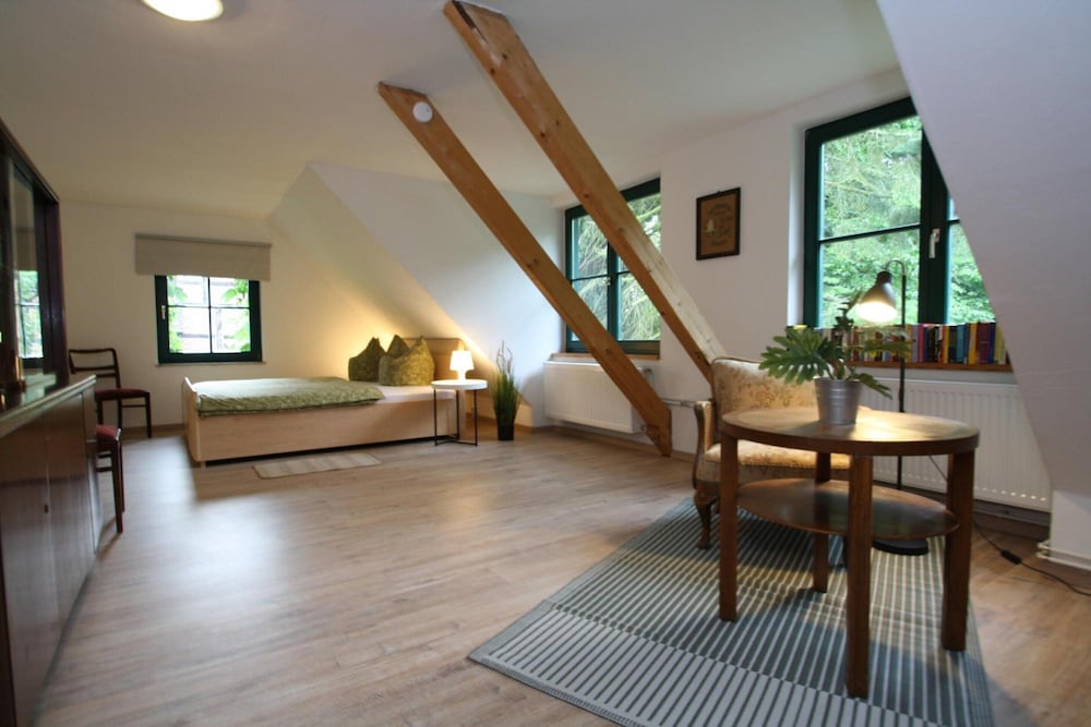 Doppelhaushalfte, Glave
