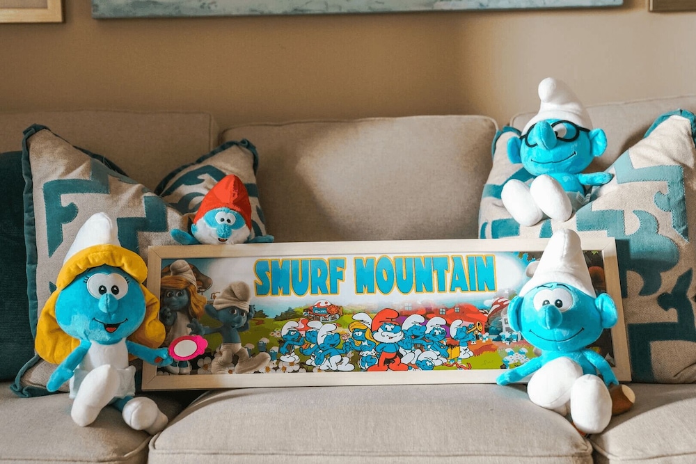 Smurf Mountain by Avantstay Private Beach + Pool Redfish Village