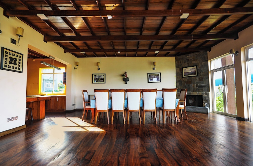 Yoho Villa Acacia
