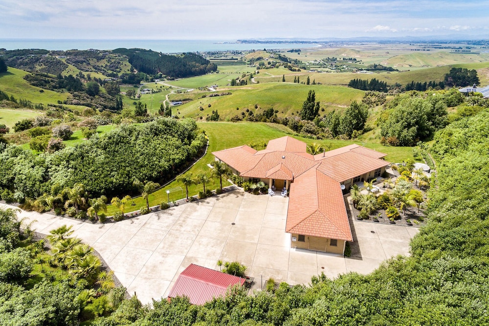 Napier Bed & Breakfast Tequila Sunrise