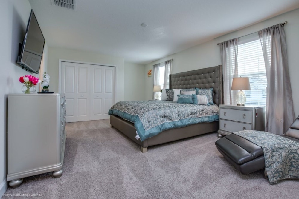 Villa in Champions Gate Resort 2570 view 4