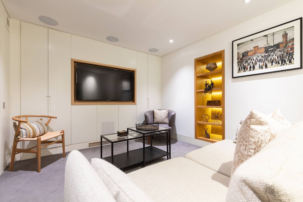 Hanway Street by Onefinestay