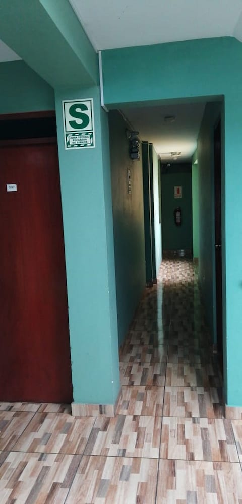 Photo 28