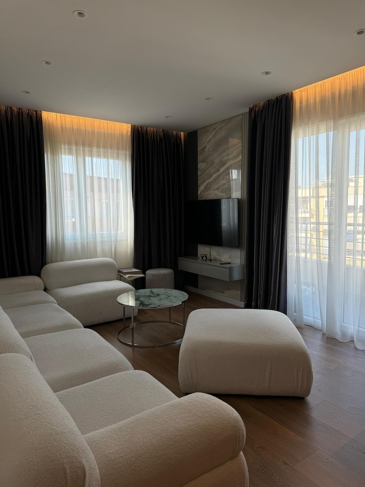 Blue Boutique Apartments 2