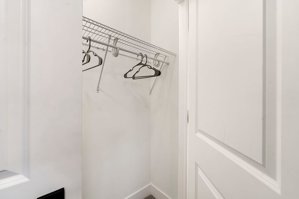 Chicago 2 Bed 2 Bed Comfy Home