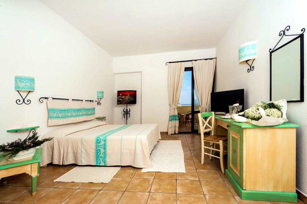 La Plage Resort