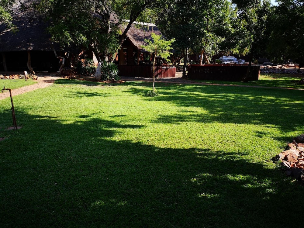 Boulders Safari Lodge