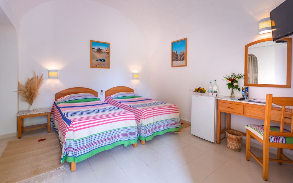 Hammamet Vacations - Hotel Samira Club - Caters to Couples - Property Image 27