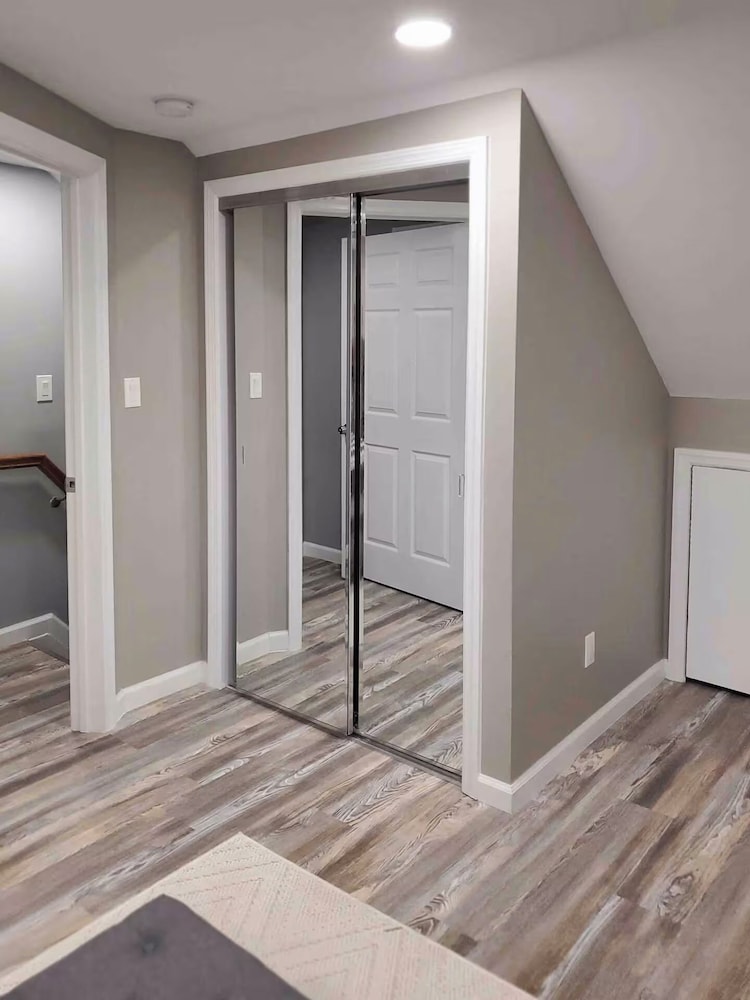 Newly Designed 3Br-2Ba Home
