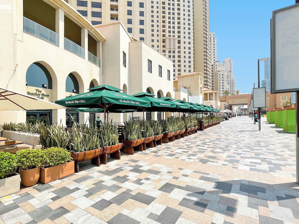 1B-Address JBR - 1107 by bnbmehomes